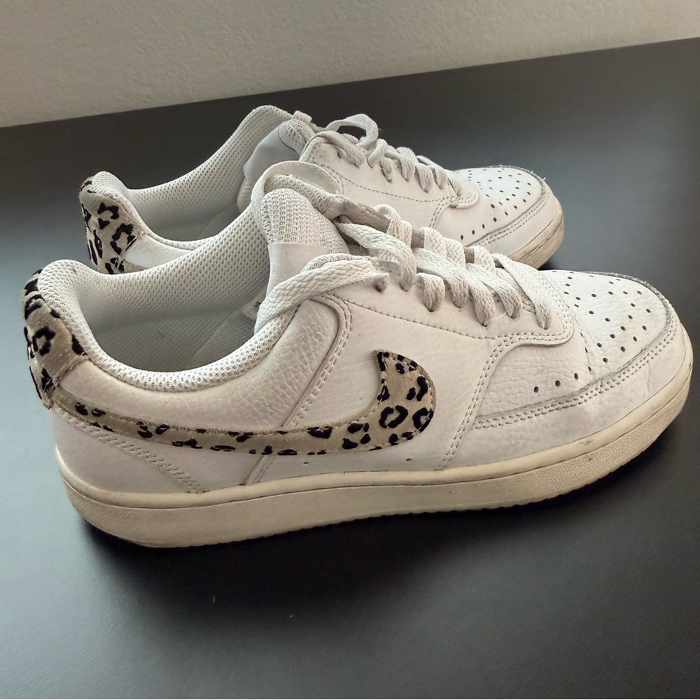 Nike Court Vision Low Sneaker Leopard Swoosh